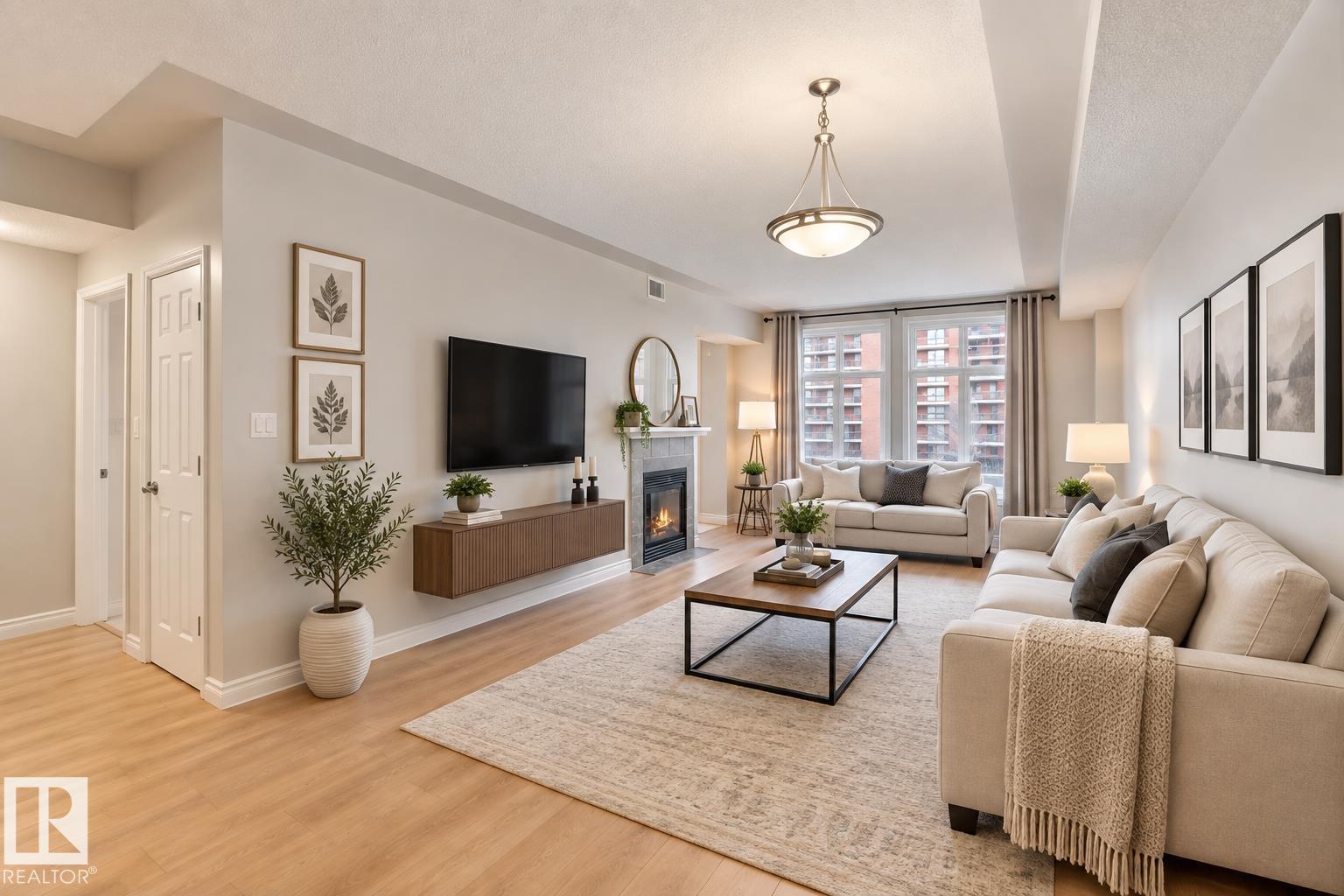 #402 9020 Jasper Av NW, Boyle Street — photo 1 of 12