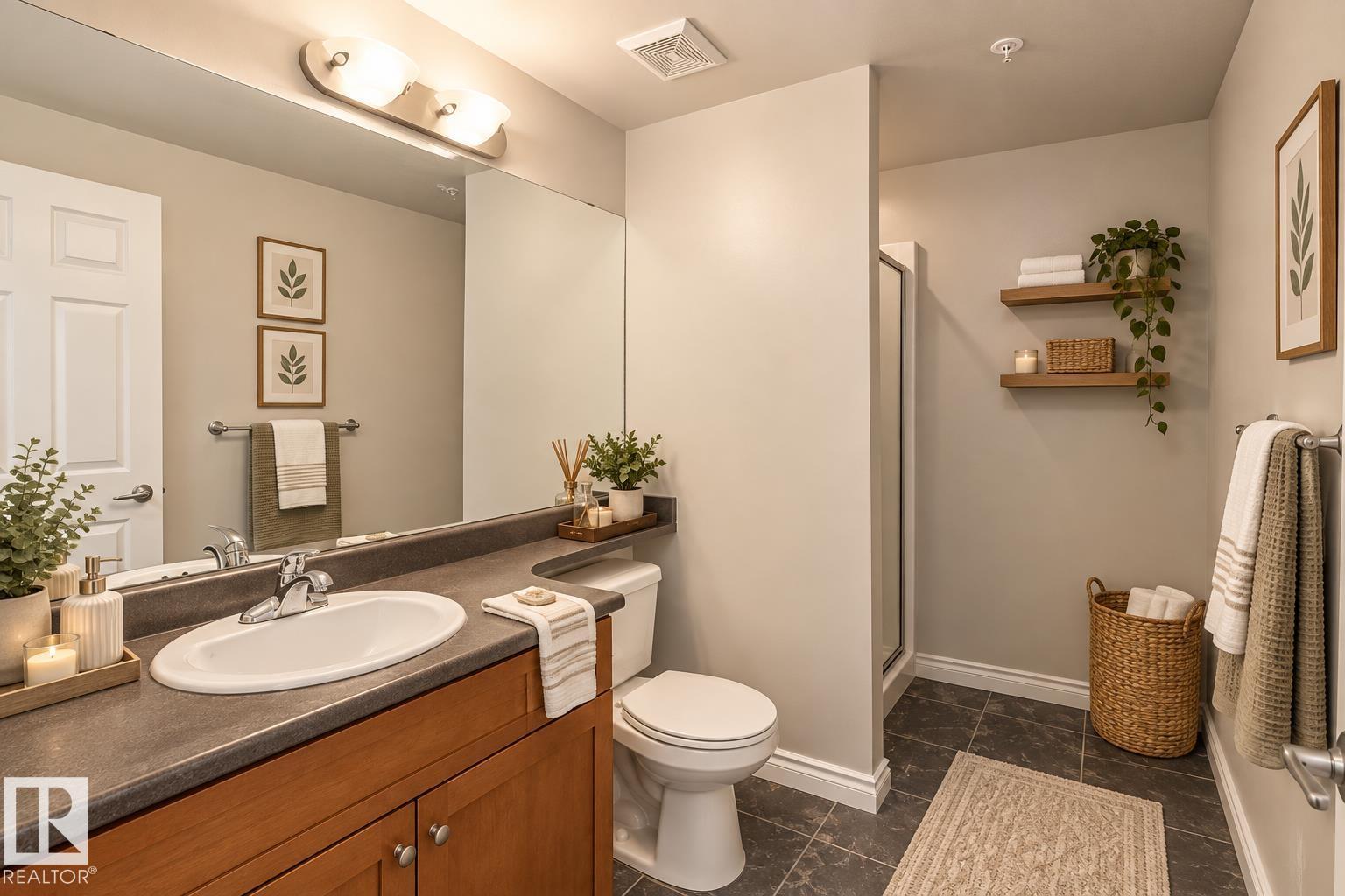 #402 9020 Jasper Av NW, Boyle Street — photo 8 of 12
