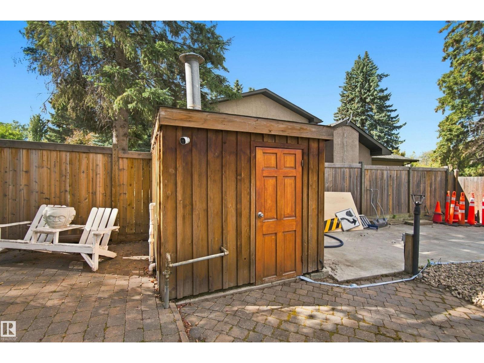 14103 60 AV NW - 66