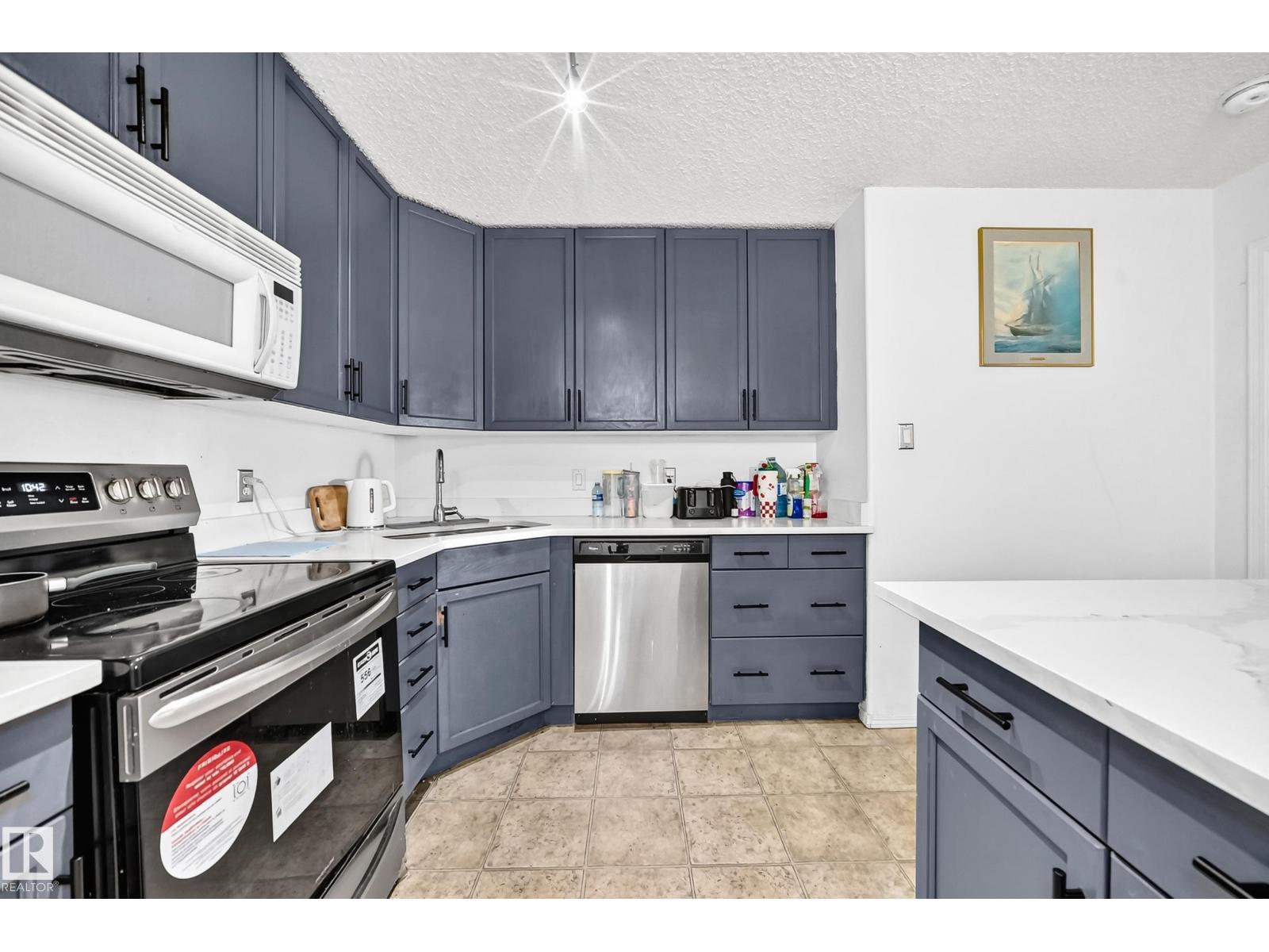 #133 16311 95 ST NW - 15