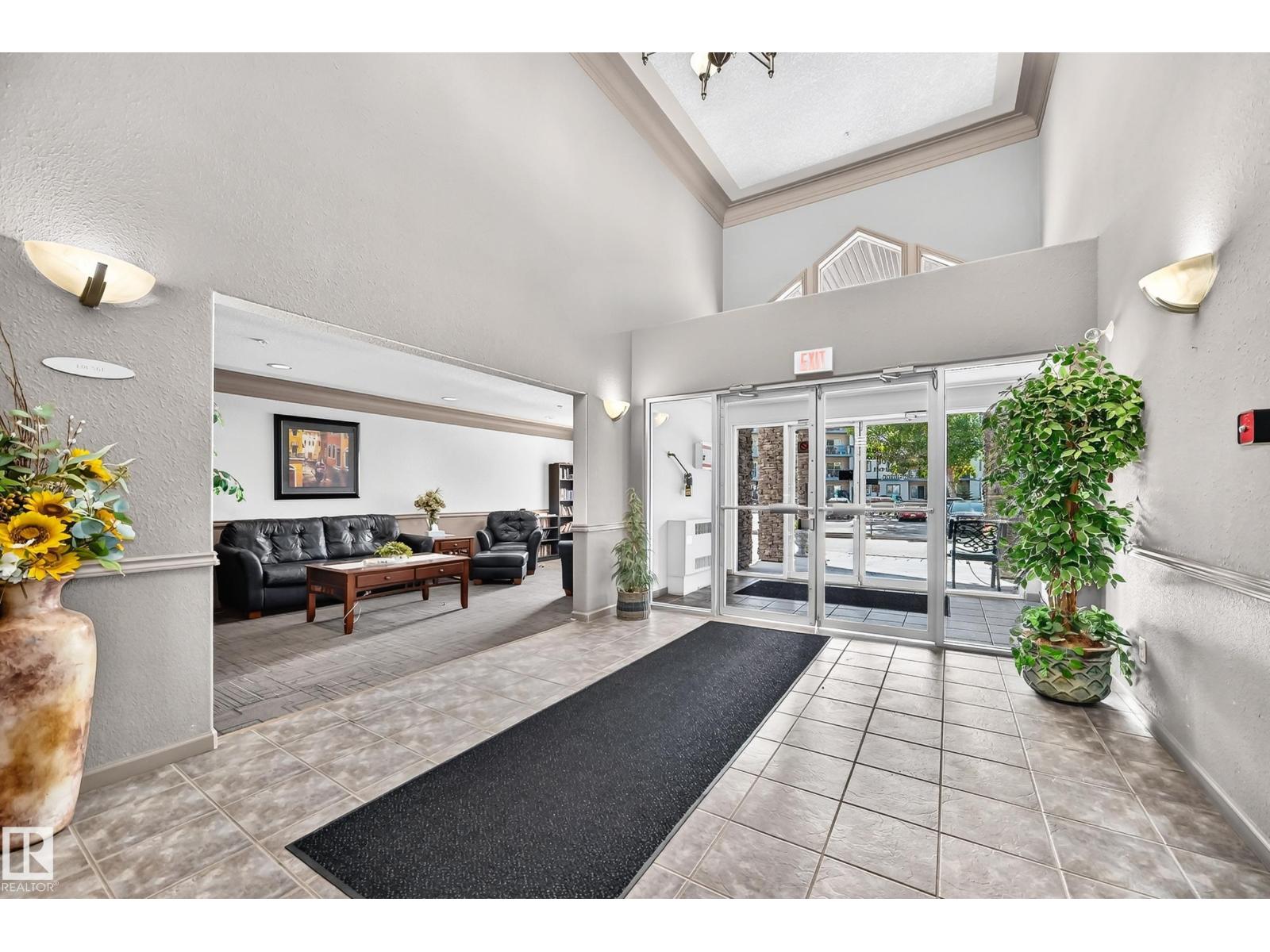 #133 16311 95 St NW photo 3 — MLS® E4509104