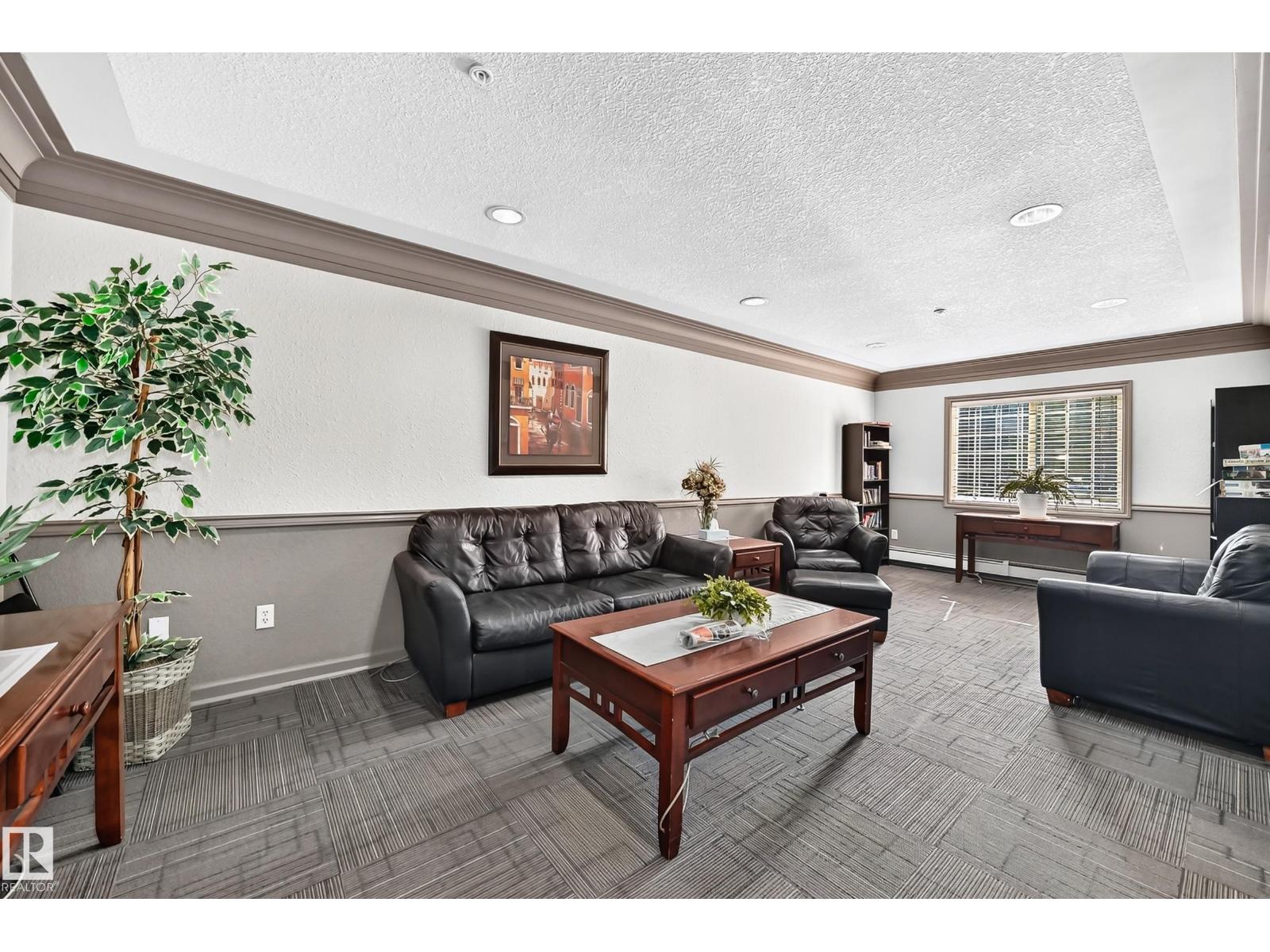 #133 16311 95 St NW photo 5 — MLS® E4509104