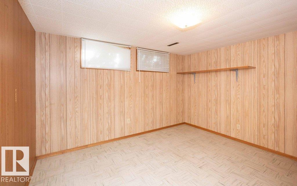 9716 99 ST - 63