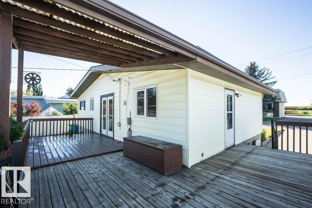 9716 99 ST - Image 9