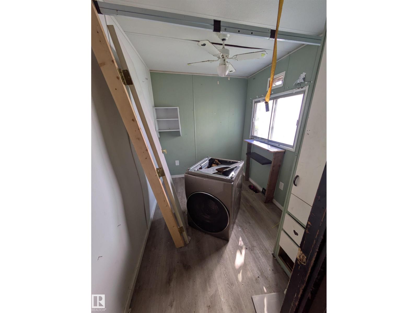17 Evergreen Ave NW - 11