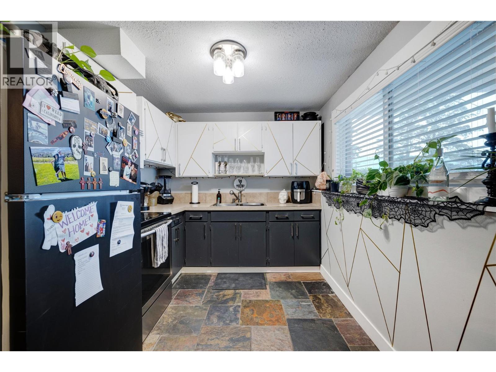 3874-3876 Glenway Road - Image 21