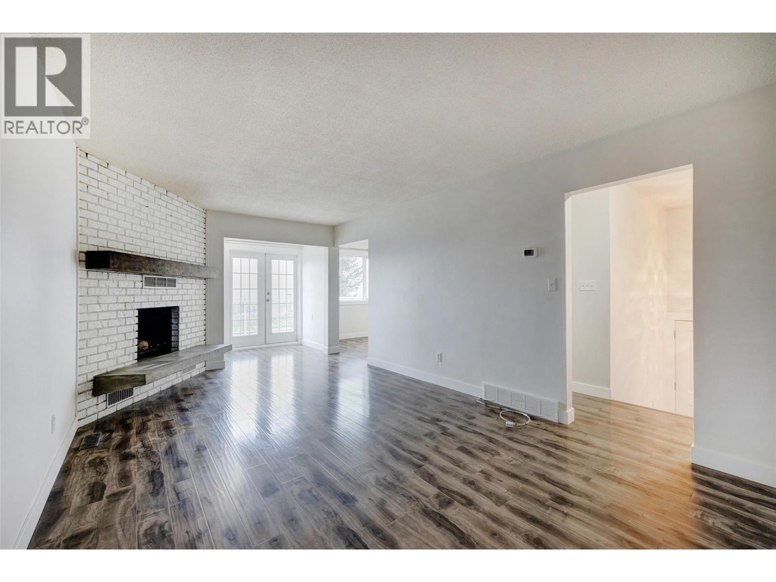 3874-3876 Glenway Road - Image 28