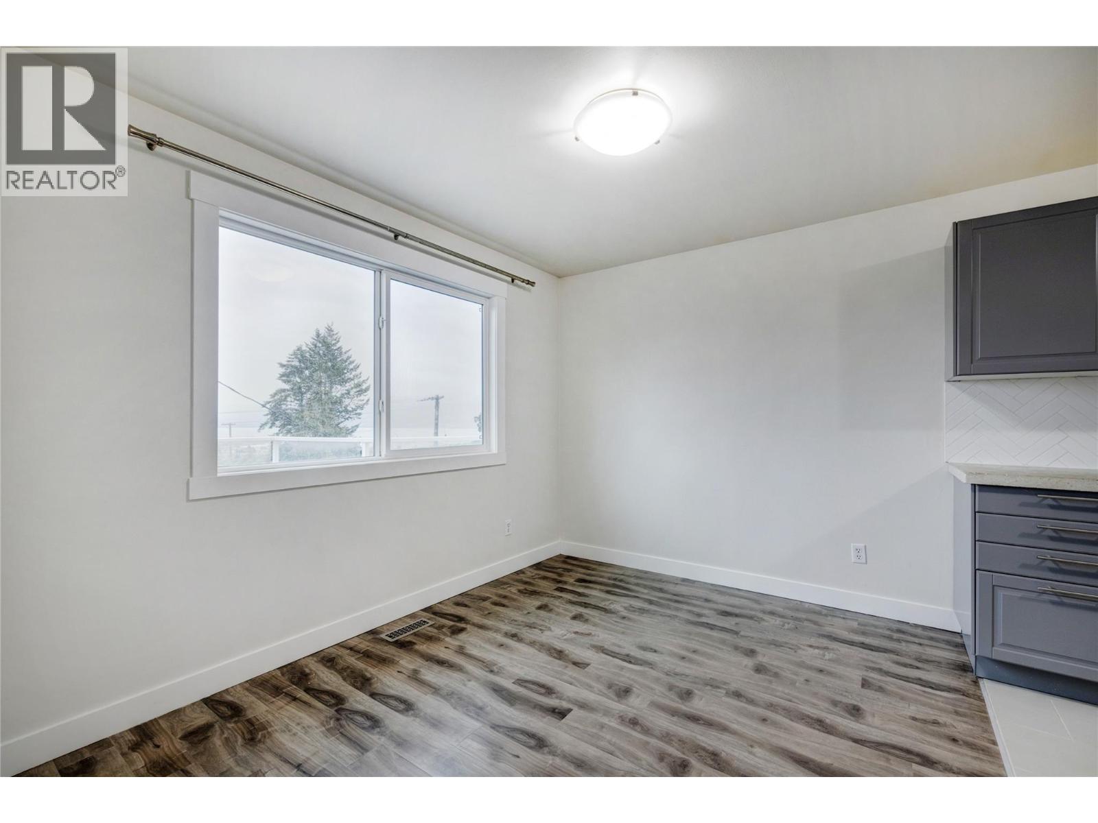 3874-3876 Glenway Road - Image 30
