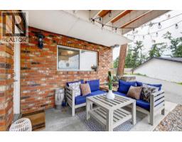 Kitchen - 3874-3876 Glenway Road, West Kelowna, BC V4T1C9 Photo 23