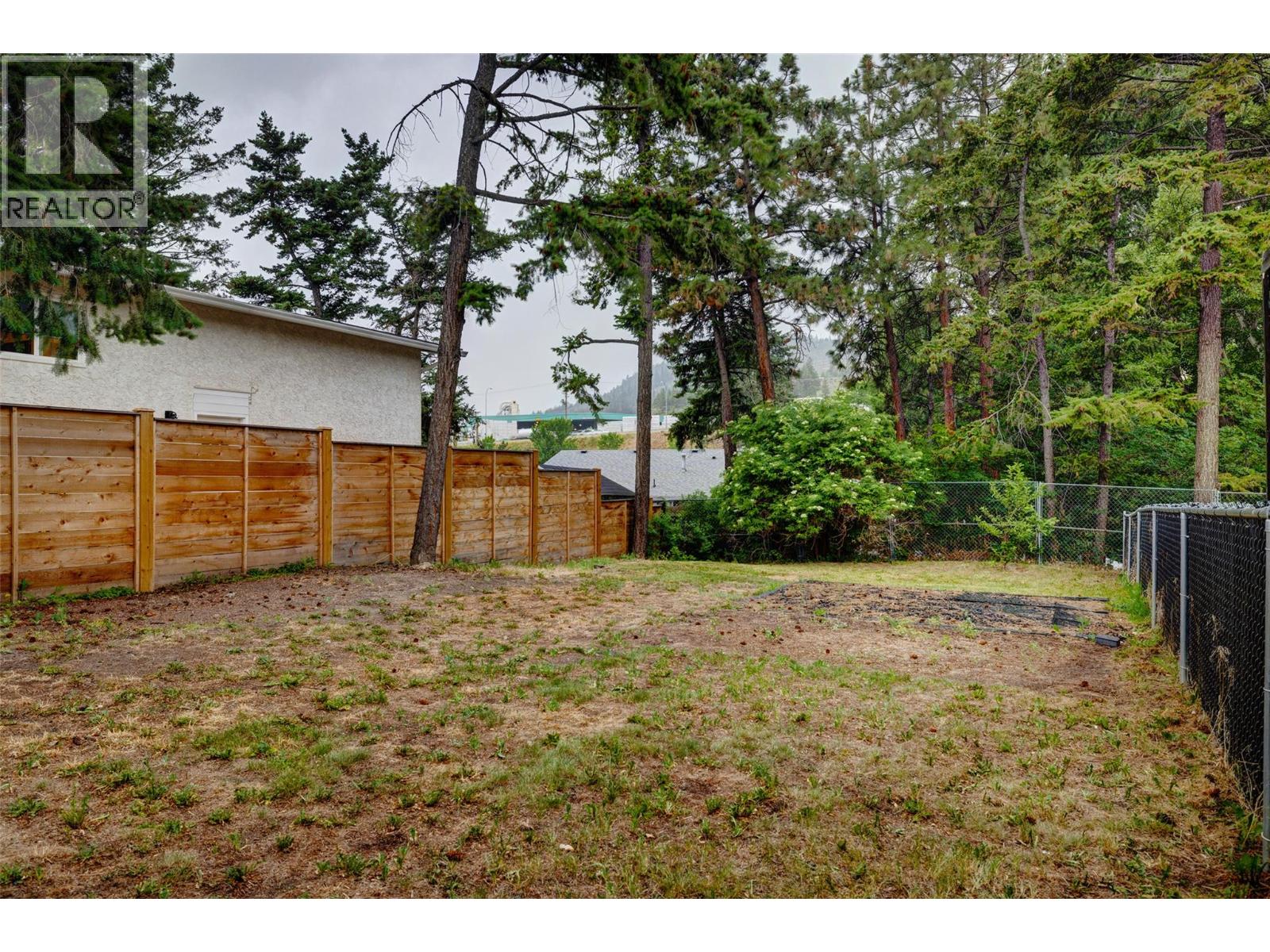 3874-3876 Glenway Road - Image 43