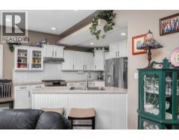 Kitchen - 7185 Old Kamloops Road, Vernon, BC V1H1W6 Photo 9