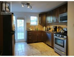 29 Dunkirk Road, Toronto, ON M4C2M1 Photo 6