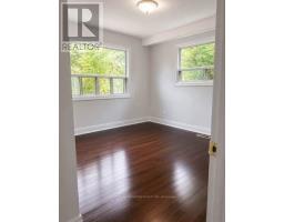 18 Larwood Boulevard, Toronto, ON M1M2M5 Photo 11