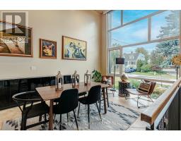 Living room - 20 Gradwell Drive, Toronto, ON M1M2M9 Photo 7