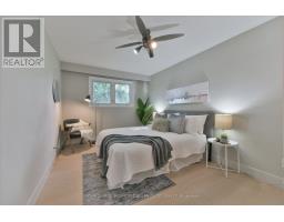16 Squires Avenue, Toronto, ON M4B2R3 Photo 23