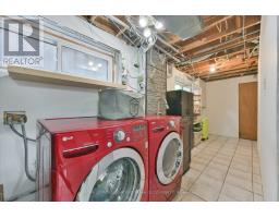 16 Squires Avenue, Toronto, ON M4B2R3 Photo 40