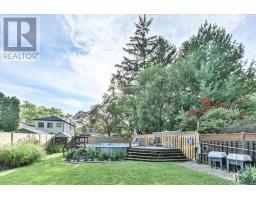 16 Squires Avenue, Toronto, ON M4B2R3 Photo 47