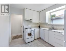 Family room - 1 Bassett Avenue, Toronto, ON M1L2A2 Photo 10