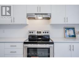 11794 Tenth Line, Whitchurch Stouffville, ON L4A5G2 Photo 19