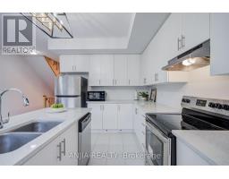11794 Tenth Line, Whitchurch Stouffville, ON L4A5G2 Photo 20