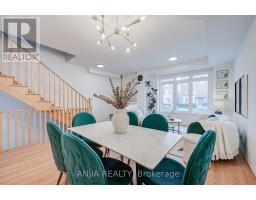 11794 Tenth Line, Whitchurch Stouffville, ON L4A5G2 Photo 9