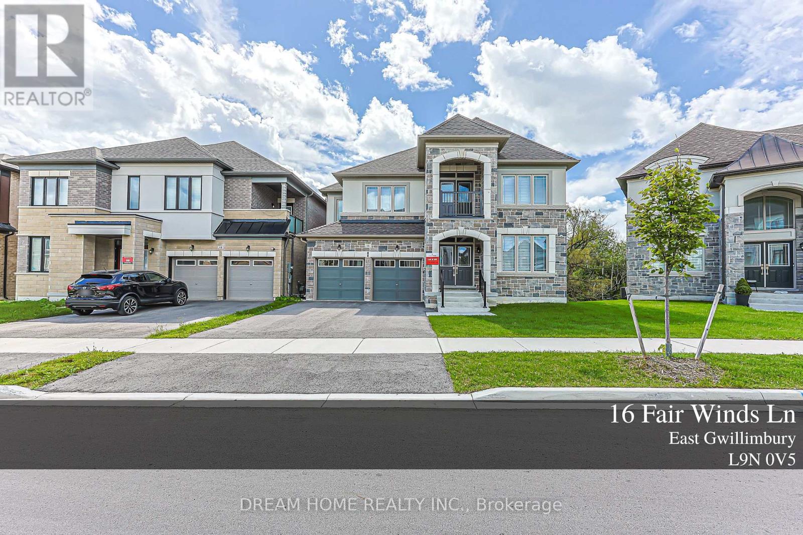 16 FAIR WINDS LANE - 1
