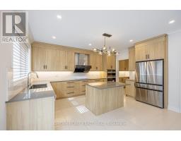 16 Fair Winds Lane, East Gwillimbury, ON L9N0V5 Photo 16