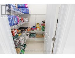 16 Fair Winds Lane, East Gwillimbury, ON L9N0V5 Photo 20