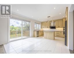 16 Fair Winds Lane, East Gwillimbury, ON L9N0V5 Photo 22