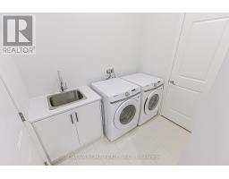 16 Fair Winds Lane, East Gwillimbury, ON L9N0V5 Photo 28