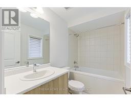 16 Fair Winds Lane, East Gwillimbury, ON L9N0V5 Photo 39