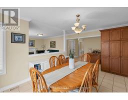 9 Emily Court, Richmond Hill, ON L4E4E5 Photo 12