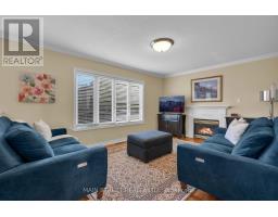 9 Emily Court, Richmond Hill, ON L4E4E5 Photo 14