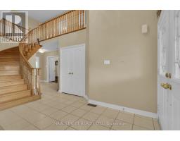Family room - 9 Emily Court, Richmond Hill, ON L4E4E5 Photo 6