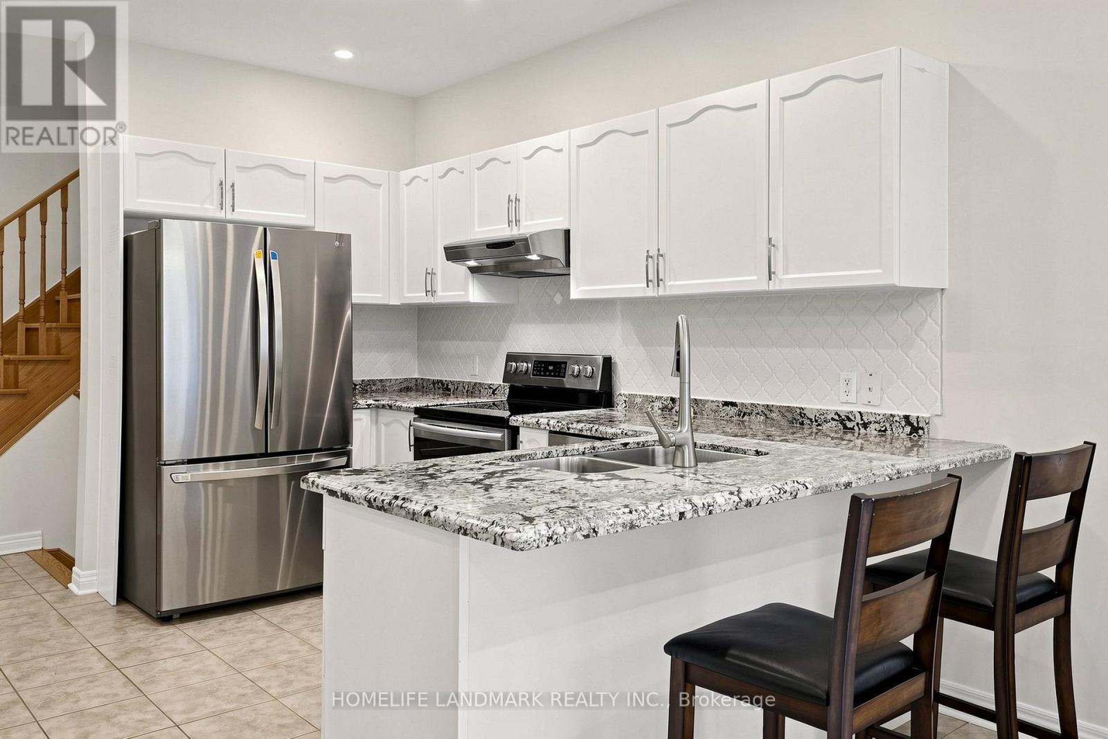 17 SHELL COURT, Richmond Hill (Rouge Woods) — photo 12