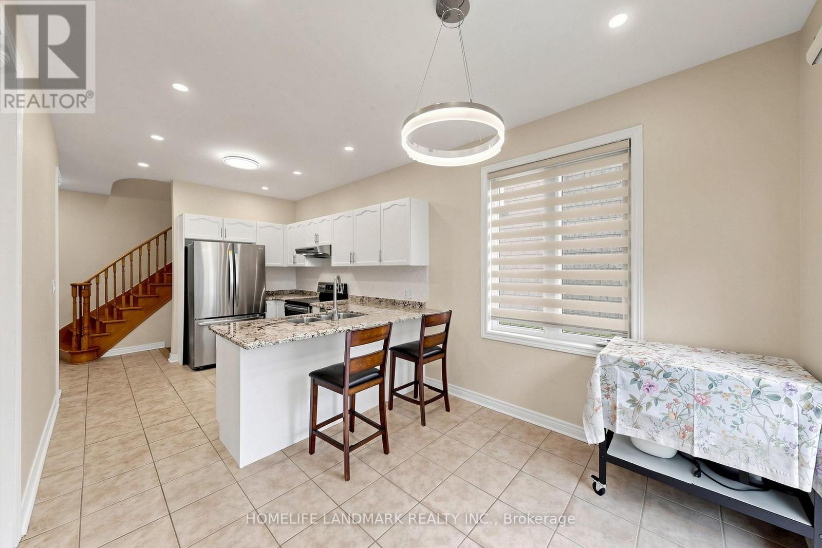 17 SHELL COURT, Richmond Hill (Rouge Woods) — photo 8