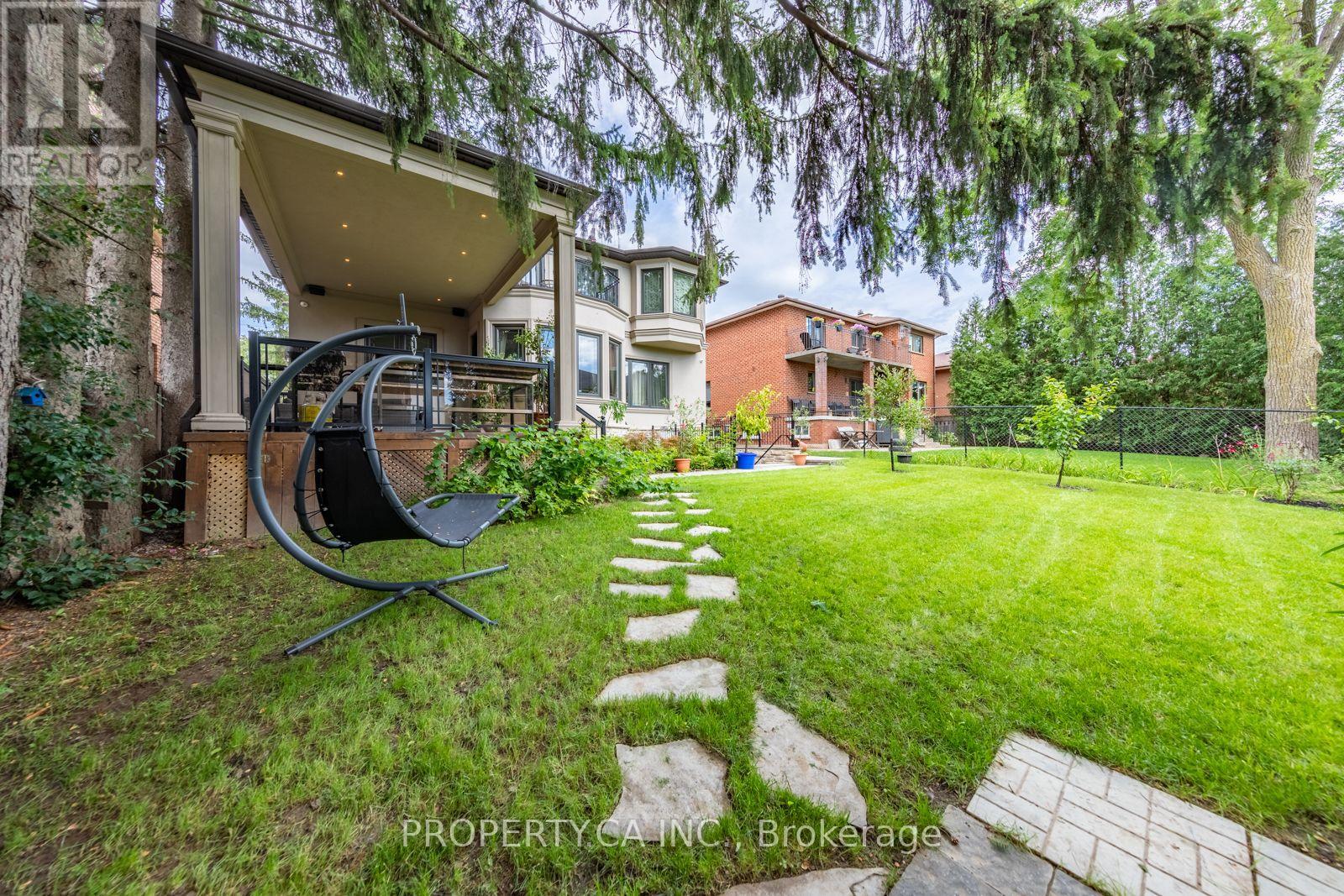 109 OXFORD STREET, Richmond Hill (Mill Pond) — photo 8