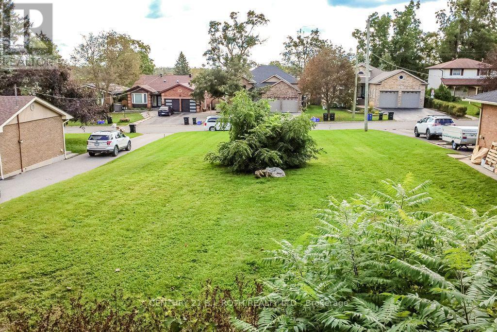 12A OTTAWAY AVENUE, Barrie (Wellington) — photo 3