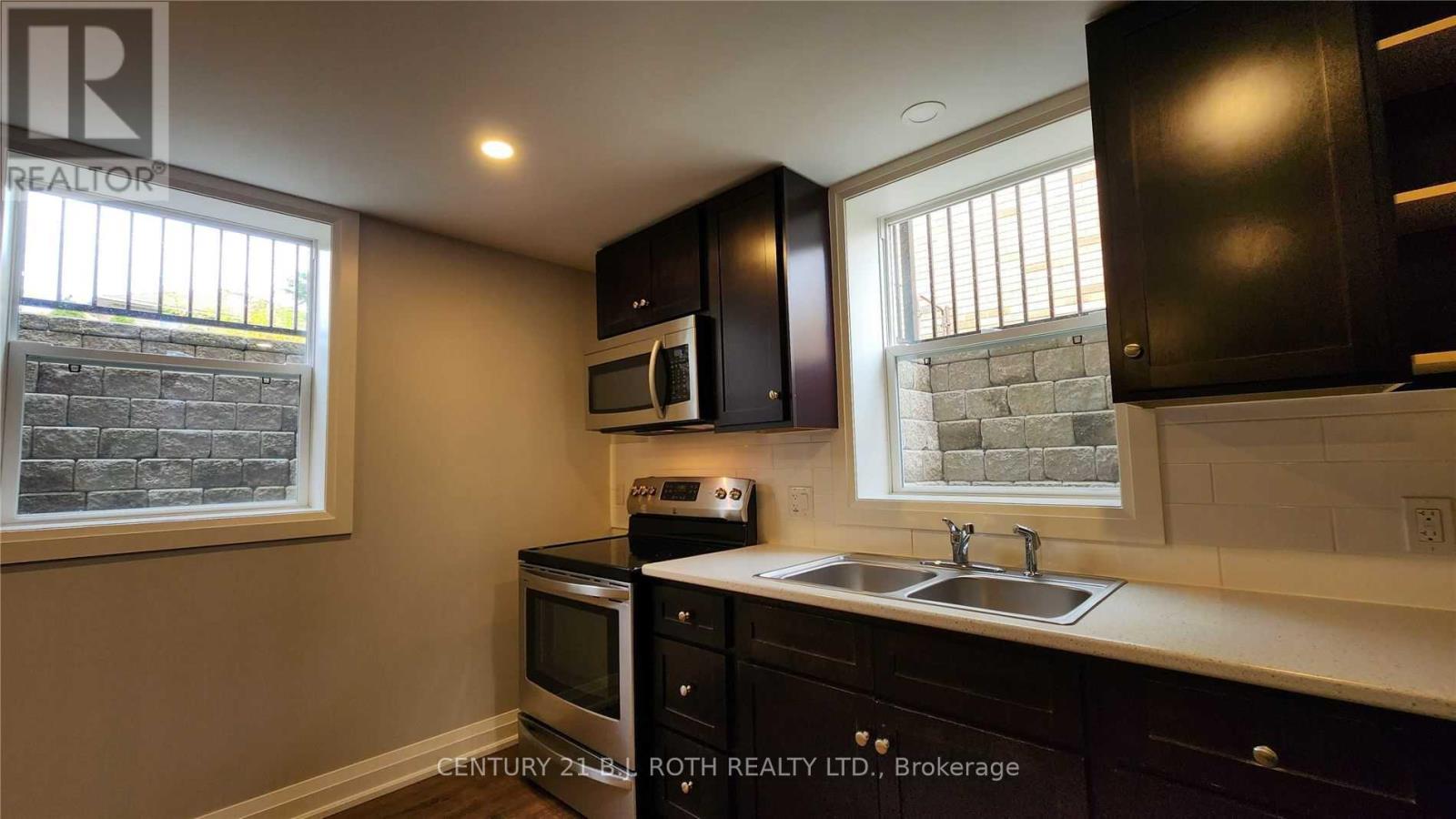 LOWER - 300 CUNDLES ROAD W, Barrie (Northwest) — photo 5