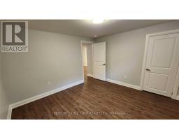 Lower - 300 Cundles Road W, Barrie, ON L4N7C9 Photo 9