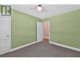 948 Long Drive, Burlington, ON L7T3K1 Photo 17