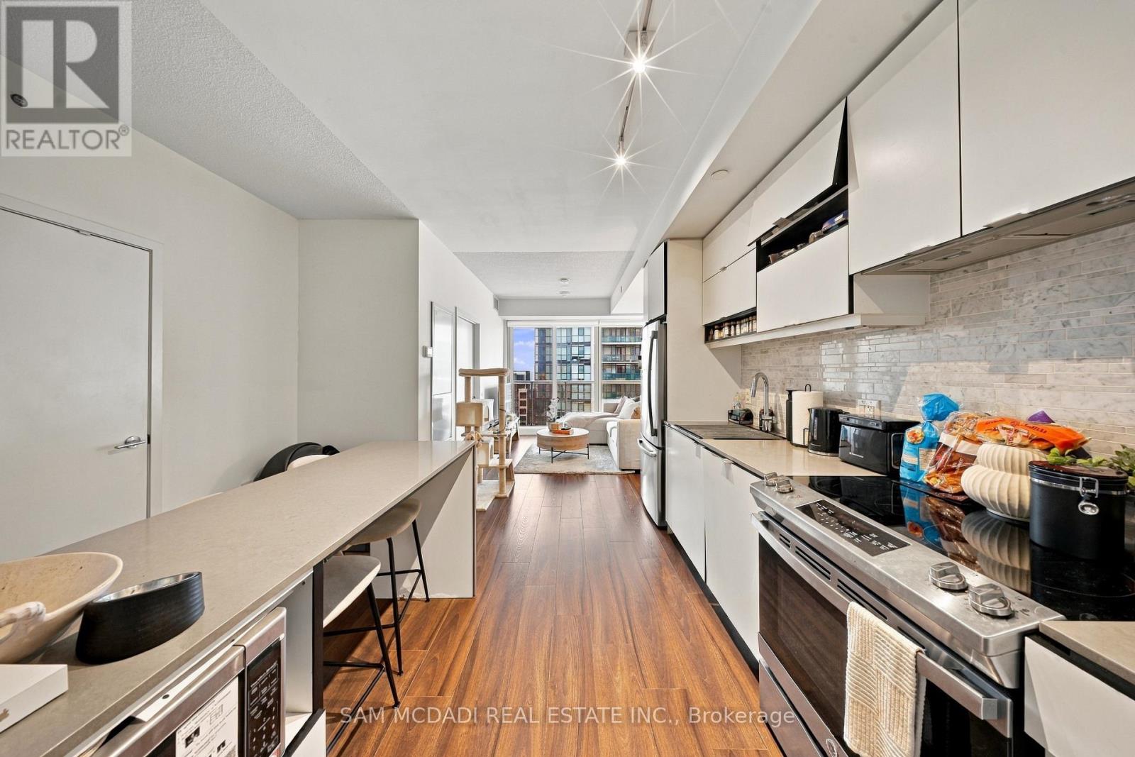 3702 - 4065 CONFEDERATION PARKWAY, Mississauga (City Centre) — photo 9