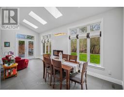 2203 Winding Woods Drive, Oakville, ON L6H5T9 Photo 18