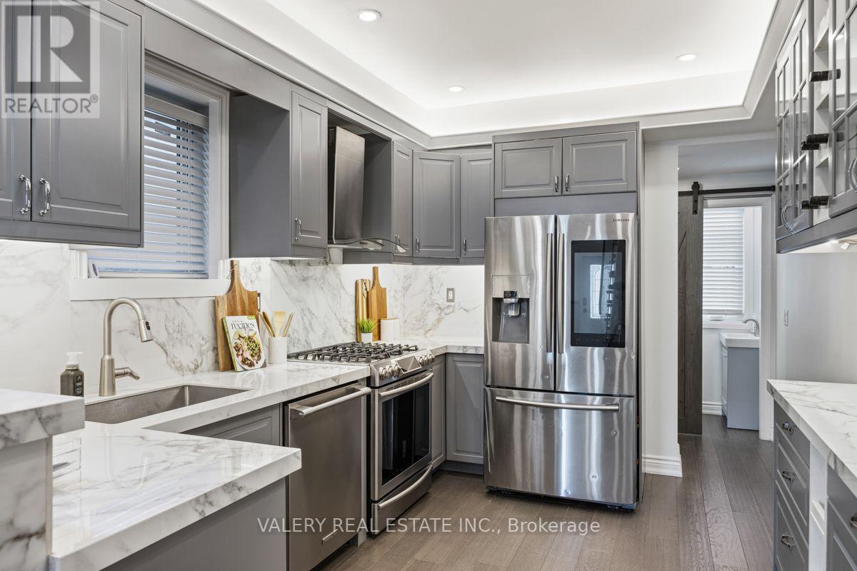 UPPER - 219 MCROBERTS AVENUE, Toronto (Corso Italia-Davenport) — photo 11