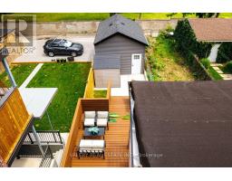Upper - 219 Mcroberts Avenue, Toronto, ON M6E4P3 Photo 30