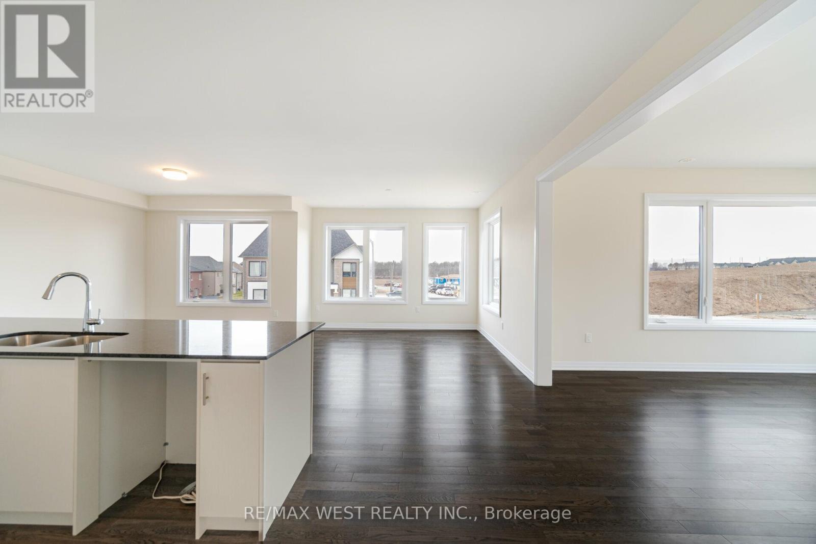 120 SETTLERS ROAD E, Oakville (GO Glenorchy) — photo 12