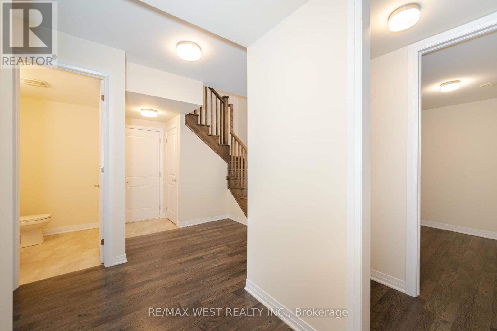 120 SETTLERS ROAD E, Oakville (GO Glenorchy) — photo 5