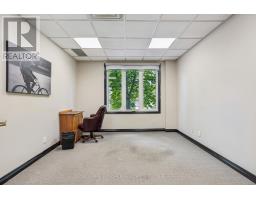 204 - 2904 South Sheridan Way, Oakville, ON L6J7L7 Photo 10
