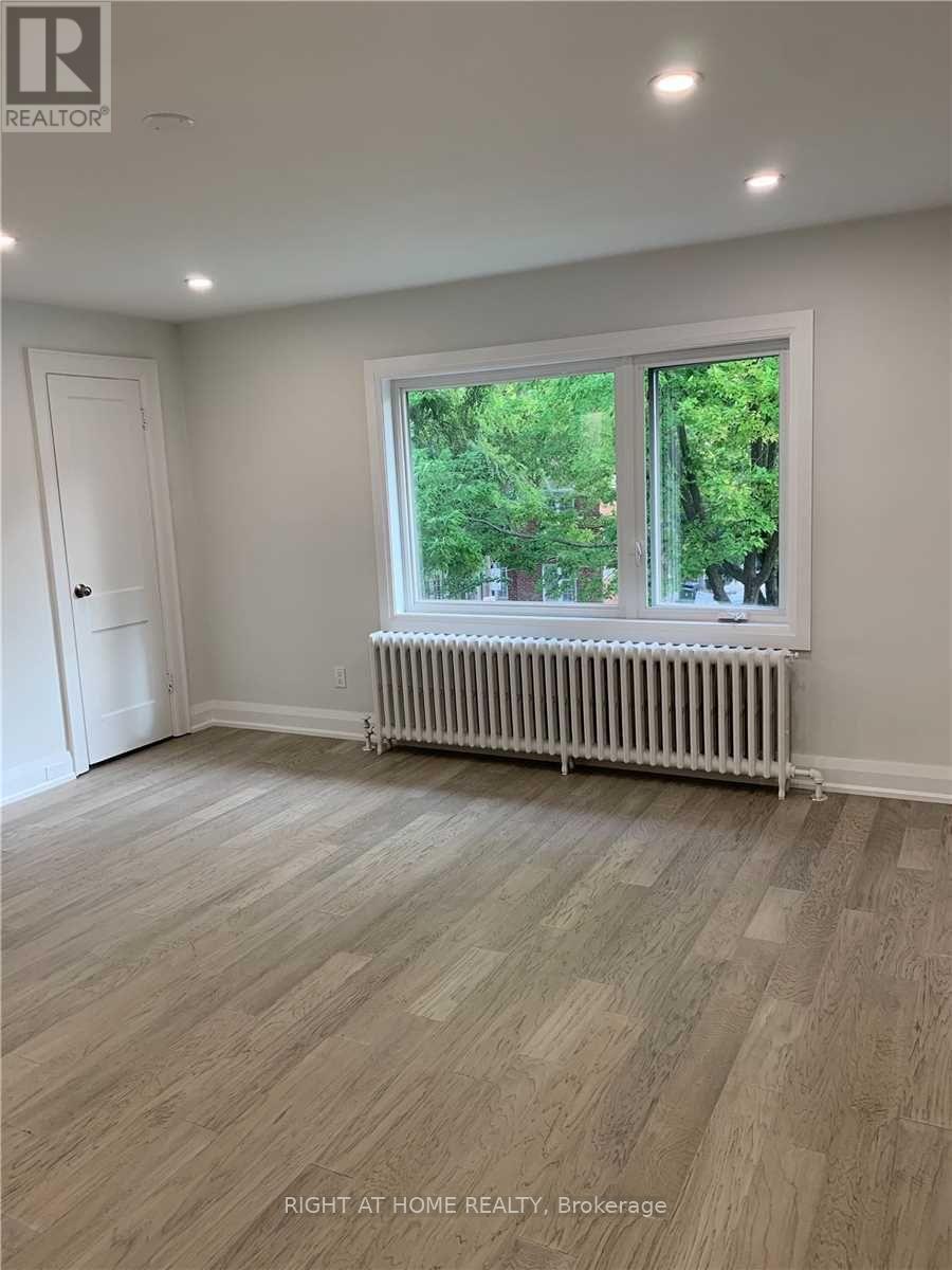 11 RIVERCREST ROAD, Toronto (Lambton Baby Point) — photo 2