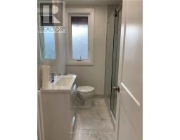 11 Rivercrest Road, Toronto, ON M6S4H4 Photo 6